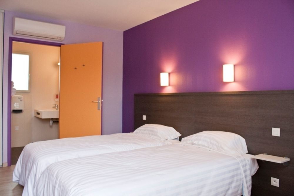 Hotel Cantal Cottages Saint-Georges  Bagian luar foto